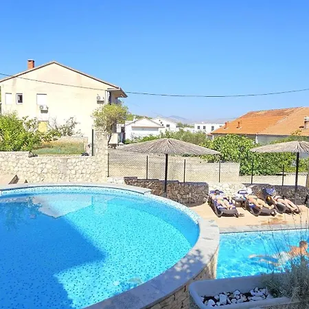 Lovely 2 Pool Apt, 350m To Beach, 6km From Trogir - Sunny Relax Slatine