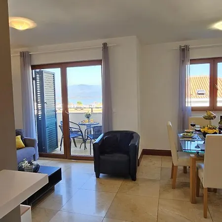 Lovely 2 Pool Apt, 350m To Beach, 6km From Trogir - Sunny Relax *