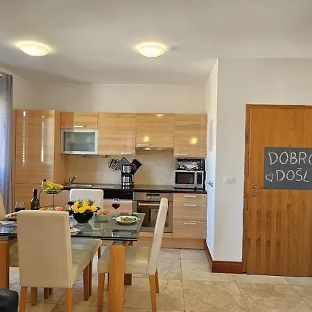 Lovely 2 Pool Apt, 350m To Beach, 6km From Trogir - Sunny Relax