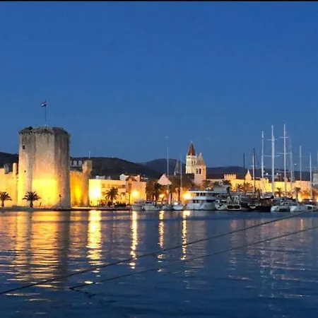 Lovely 2 Pool Apt, 350m To Beach, 6km From Trogir - Sunny Relax Slatine